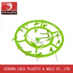 PLASTIC HANGER WITH 18PEGS